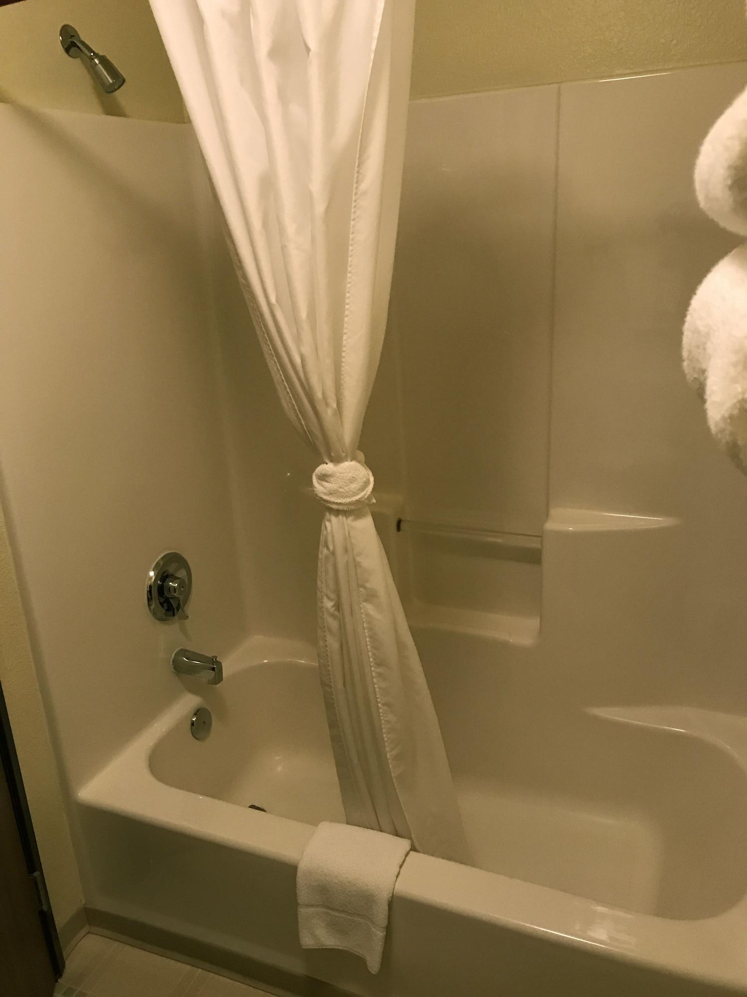 Fairbridge Inn & Suites - Льюистон Экстерьер фото