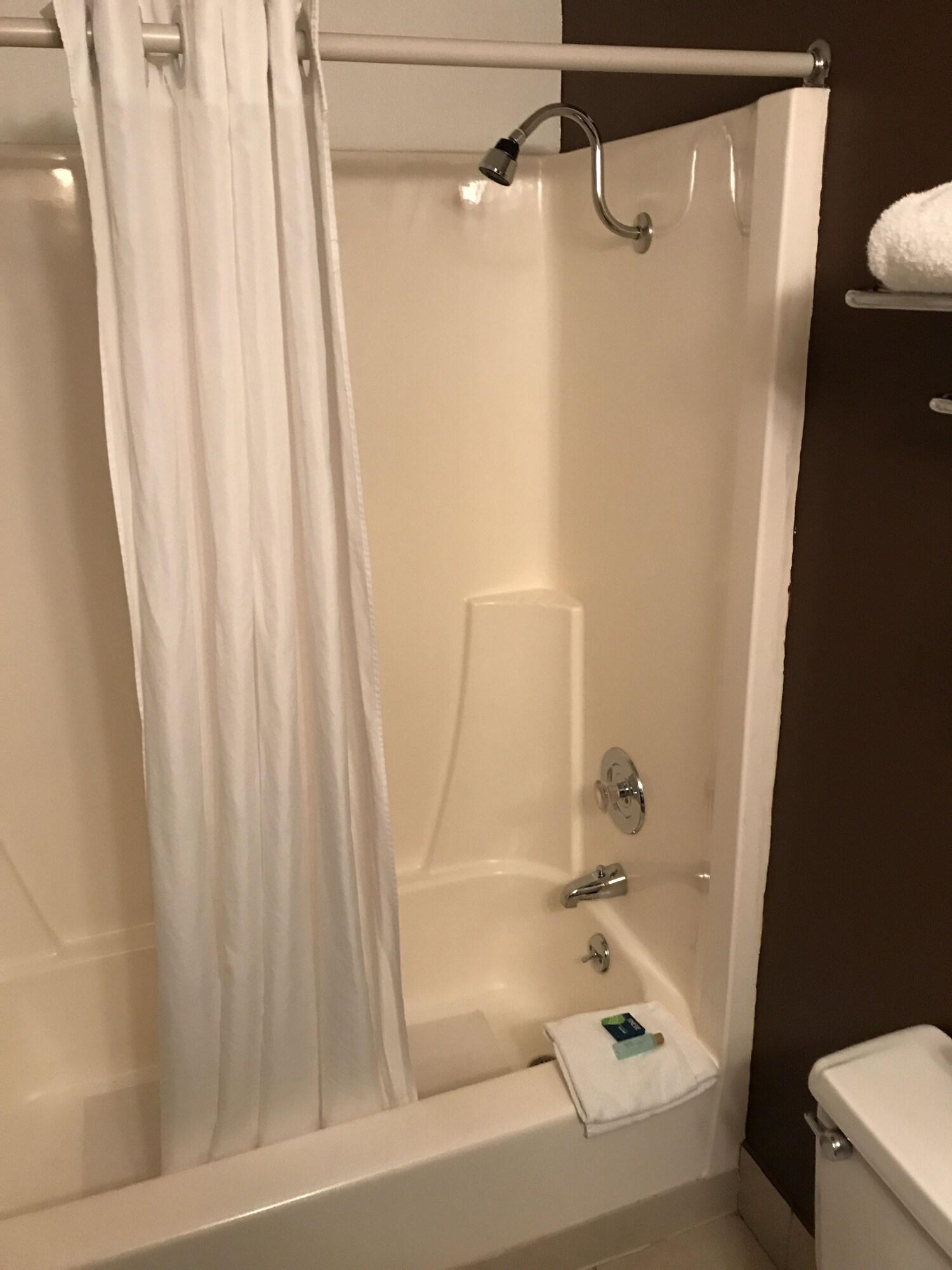 Fairbridge Inn & Suites - Льюистон Экстерьер фото