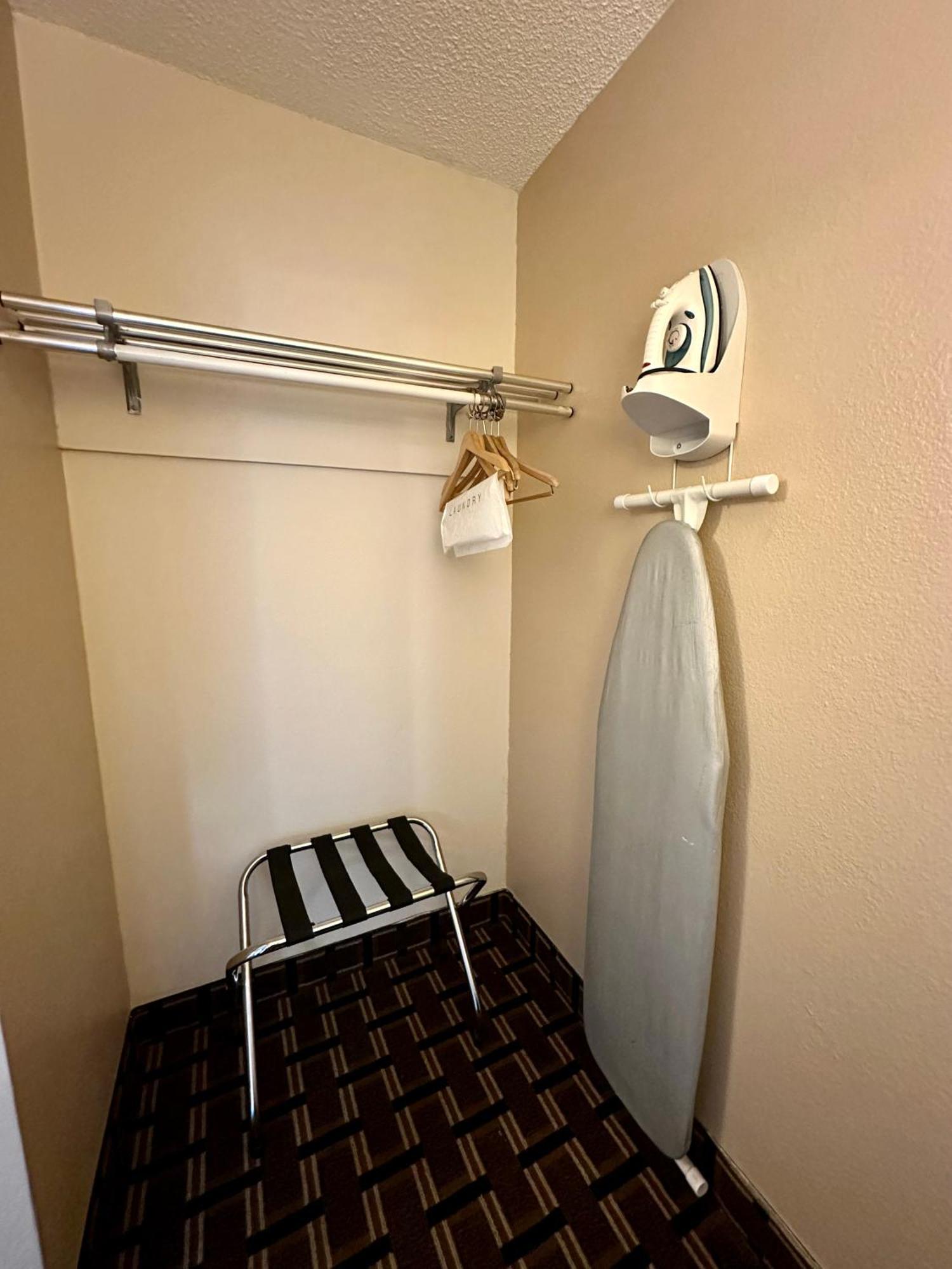 Fairbridge Inn & Suites - Льюистон Экстерьер фото